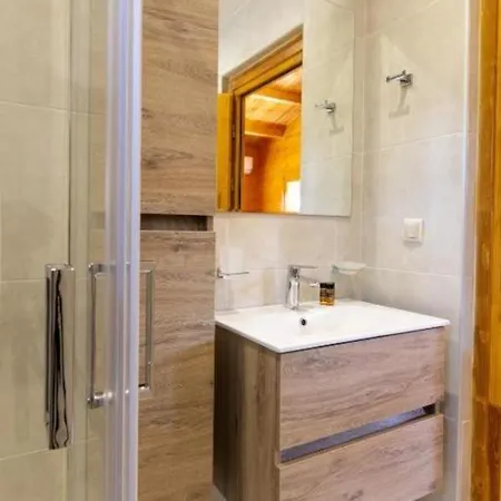 דירה Agrelia Homes Dragano